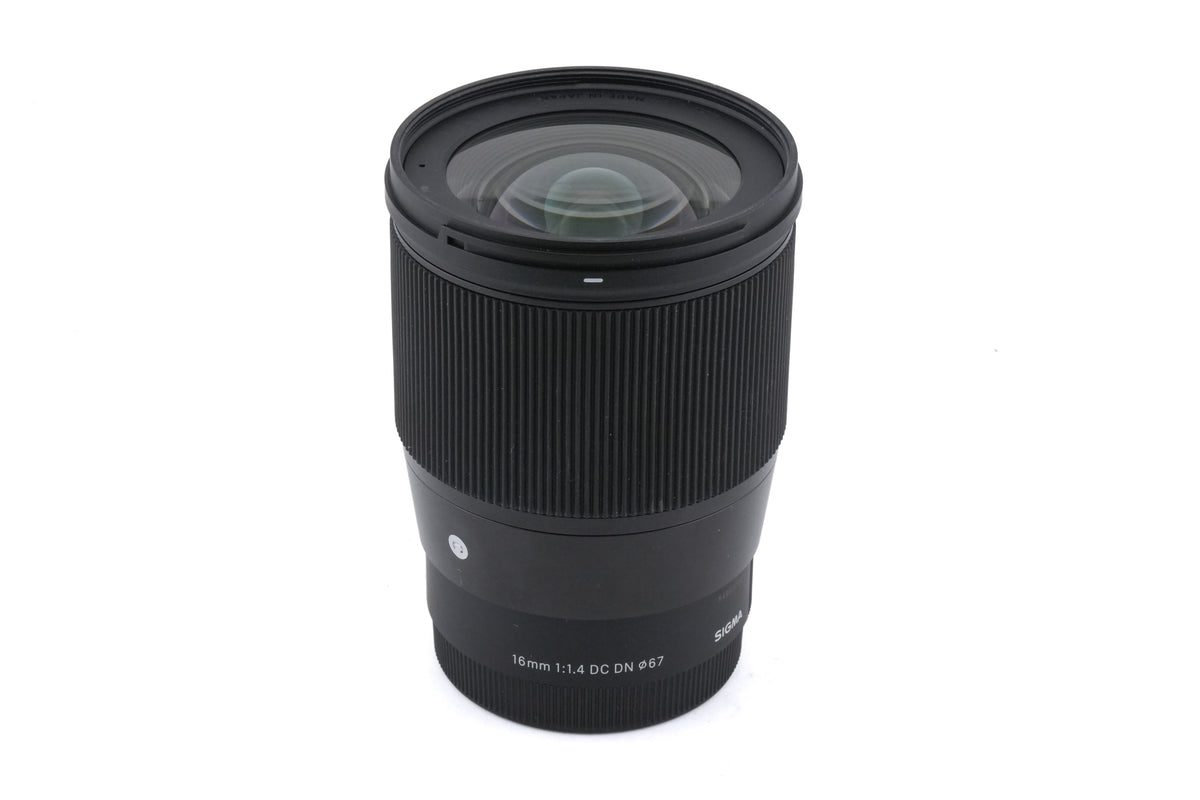Sigma 16mm f1.4 DC DN Contemporary (017)