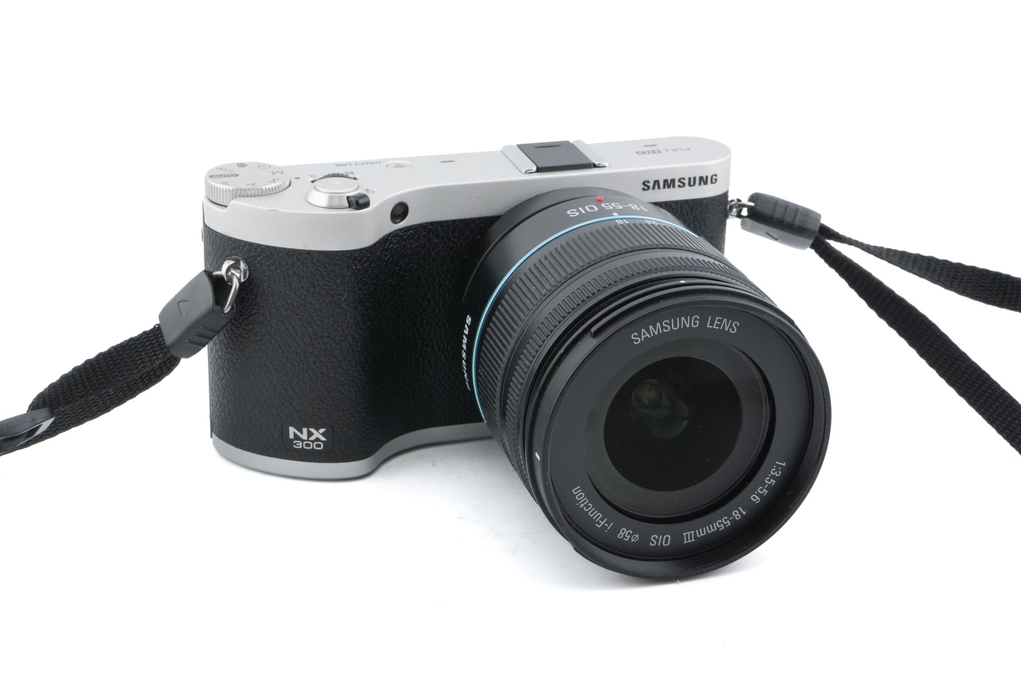 Samsung NX300 + 18-55mm f3.5-5.6 III OIS i-Function