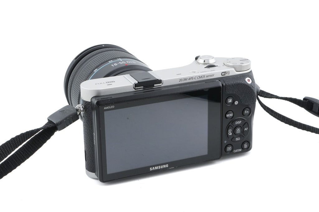 Samsung NX300 + 18-55mm f3.5-5.6 III OIS i-Function
