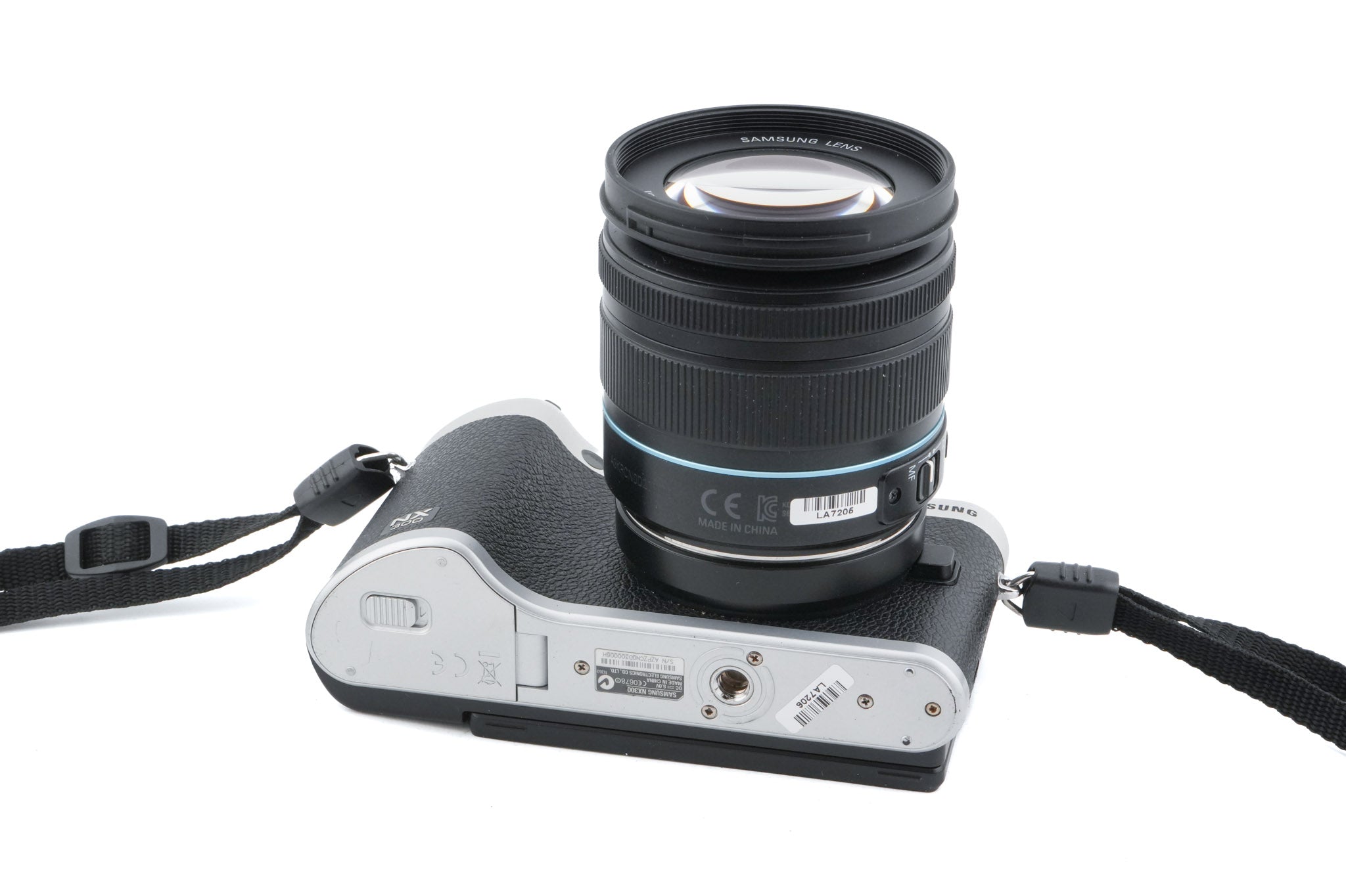 Samsung NX300 + 18-55mm f3.5-5.6 III OIS i-Function