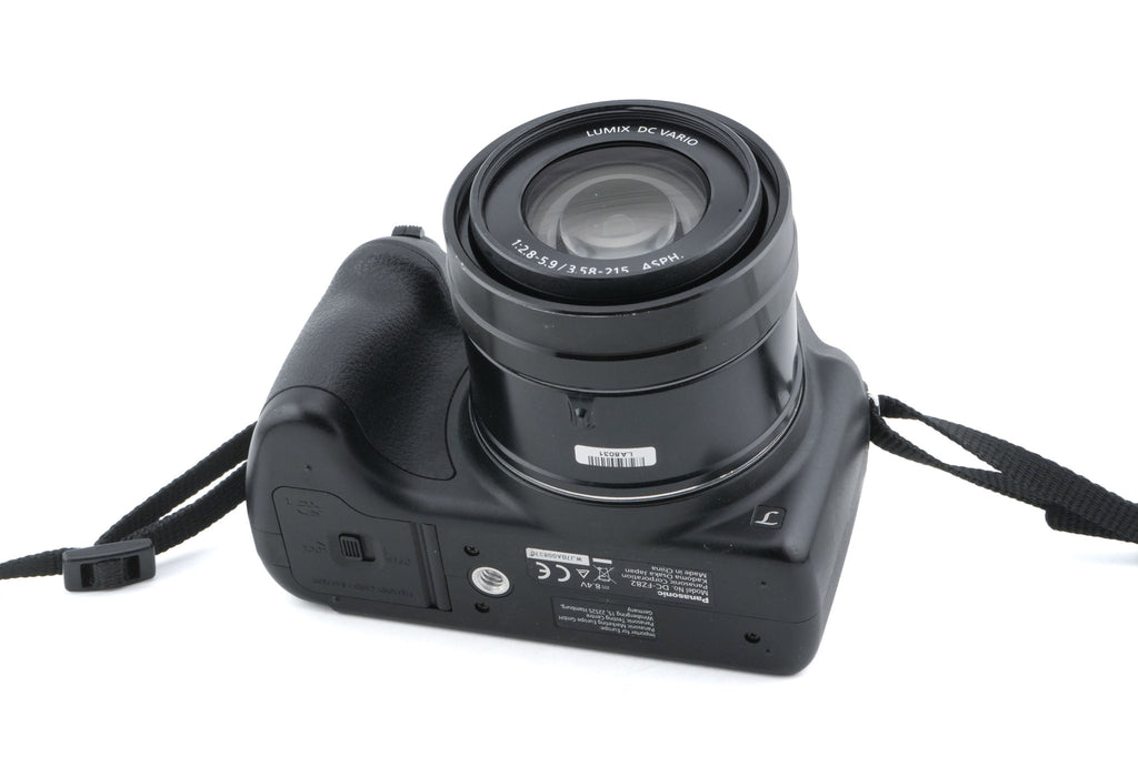 Panasonic Lumix DC-FZ82