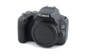 Canon EOS 200D