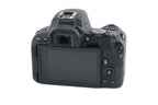 Canon EOS 200D