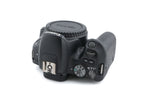 Canon EOS 200D