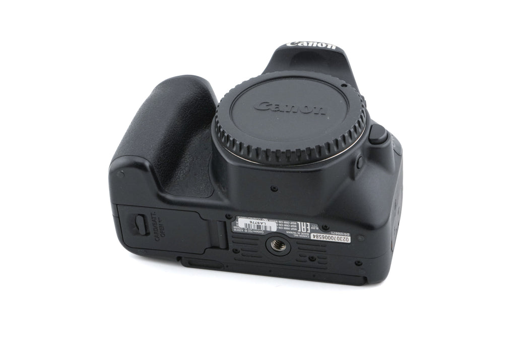 Canon EOS 200D
