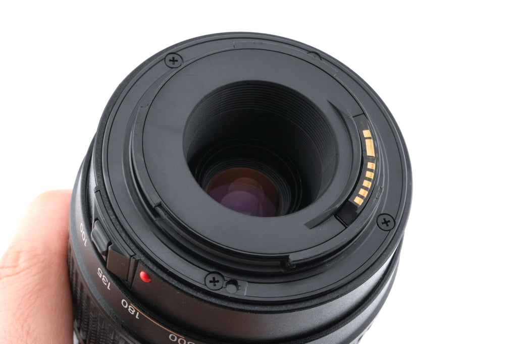 Tamron 70-300mm f4-5.6 DI AF LD Tele-Macro  (A17)