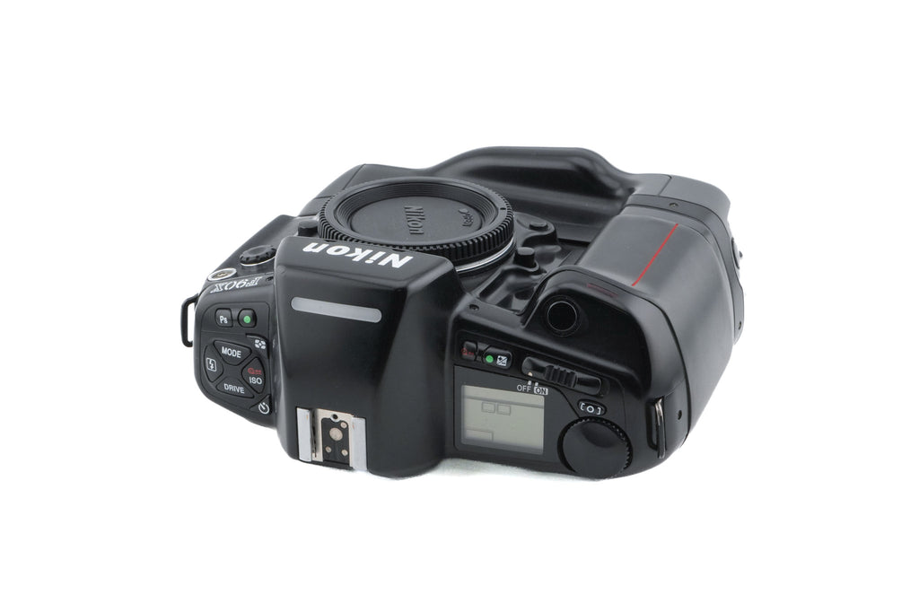 Nikon F90X + MB-10 Battery Pack