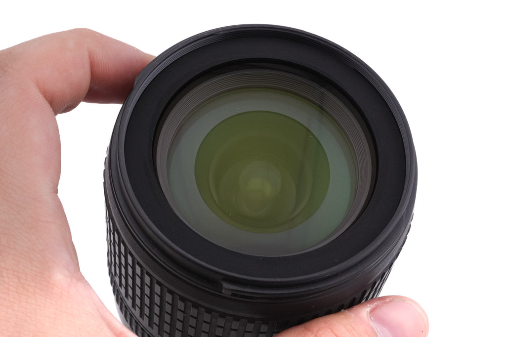 Nikon 18-105mm f3.5-5.6 AF-S Nikkor G ED VR