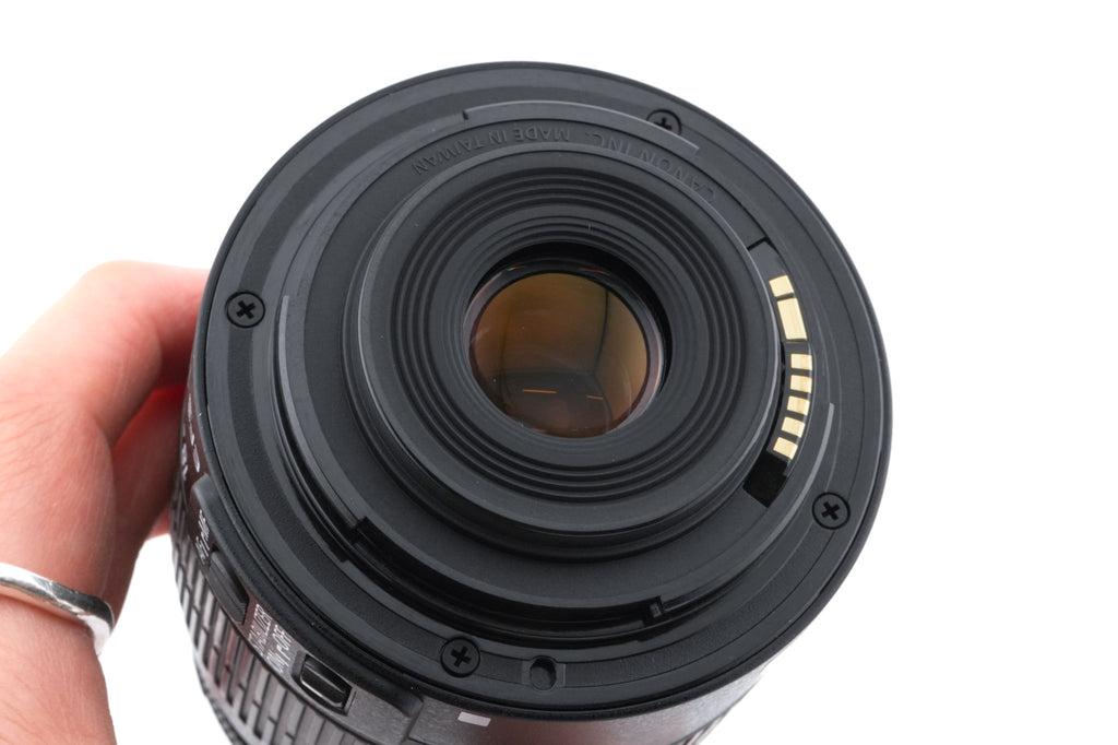 Canon 18-55mm f3.5-5.6 IS II