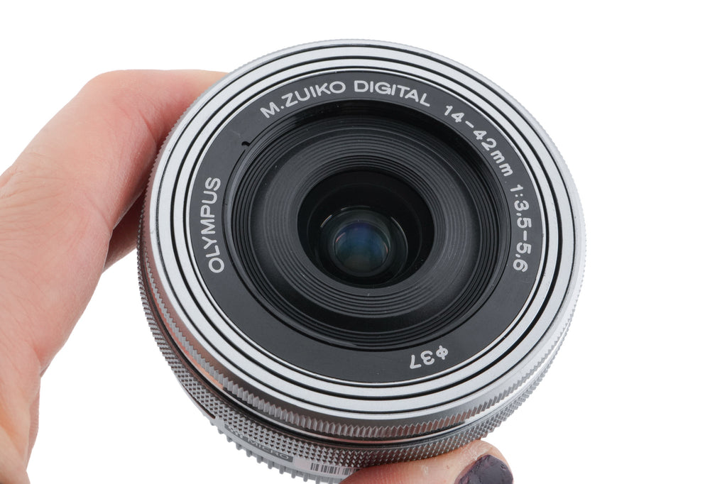 Olympus 14-42mm f3.5-5.6 M.Zuiko Digital EZ ED MSC