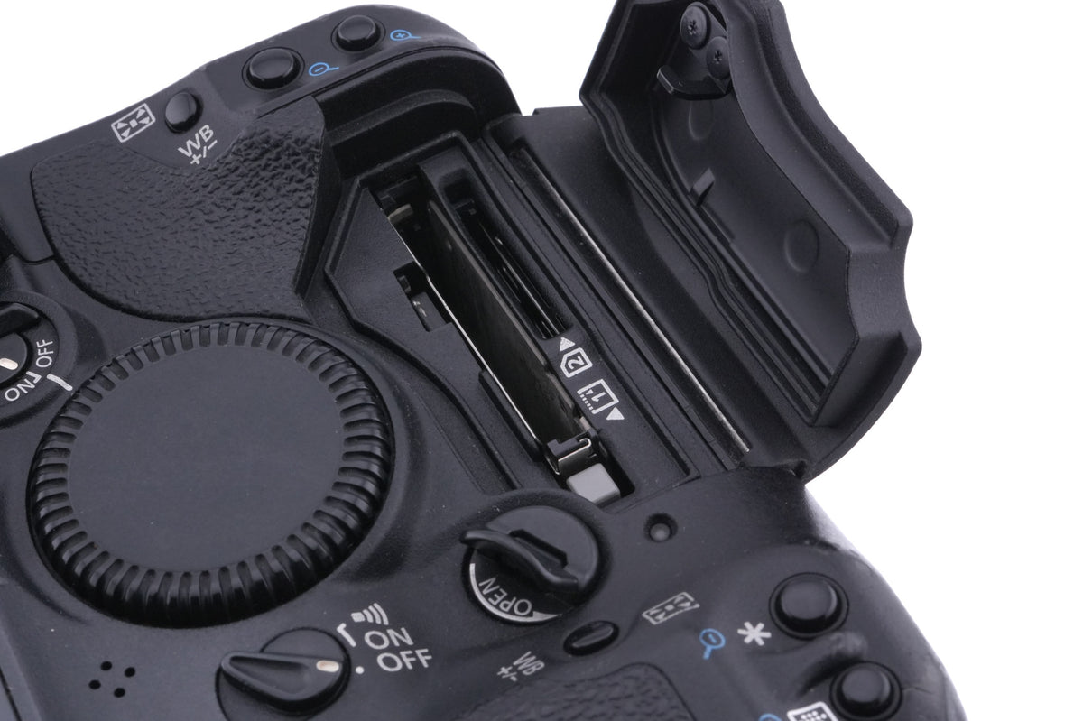 Canon EOS 1Ds Mark II
