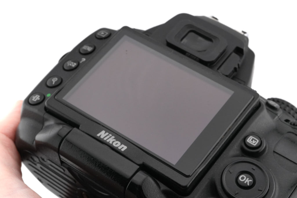 Nikon D5000