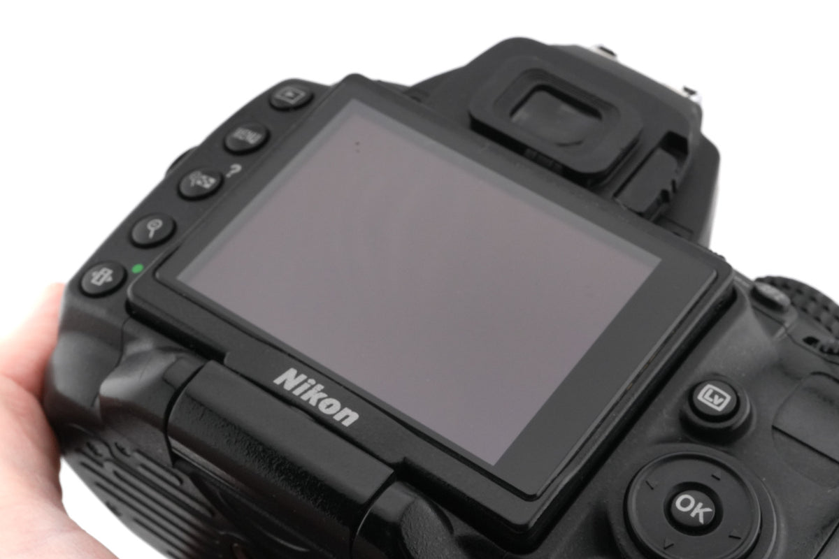 Nikon D5000