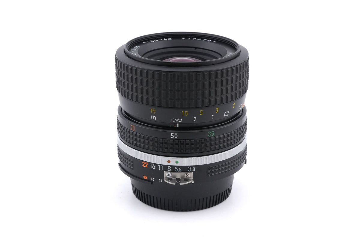 Nikon 35-70mm f3.3-4.5 Zoom-Nikkor AI-S