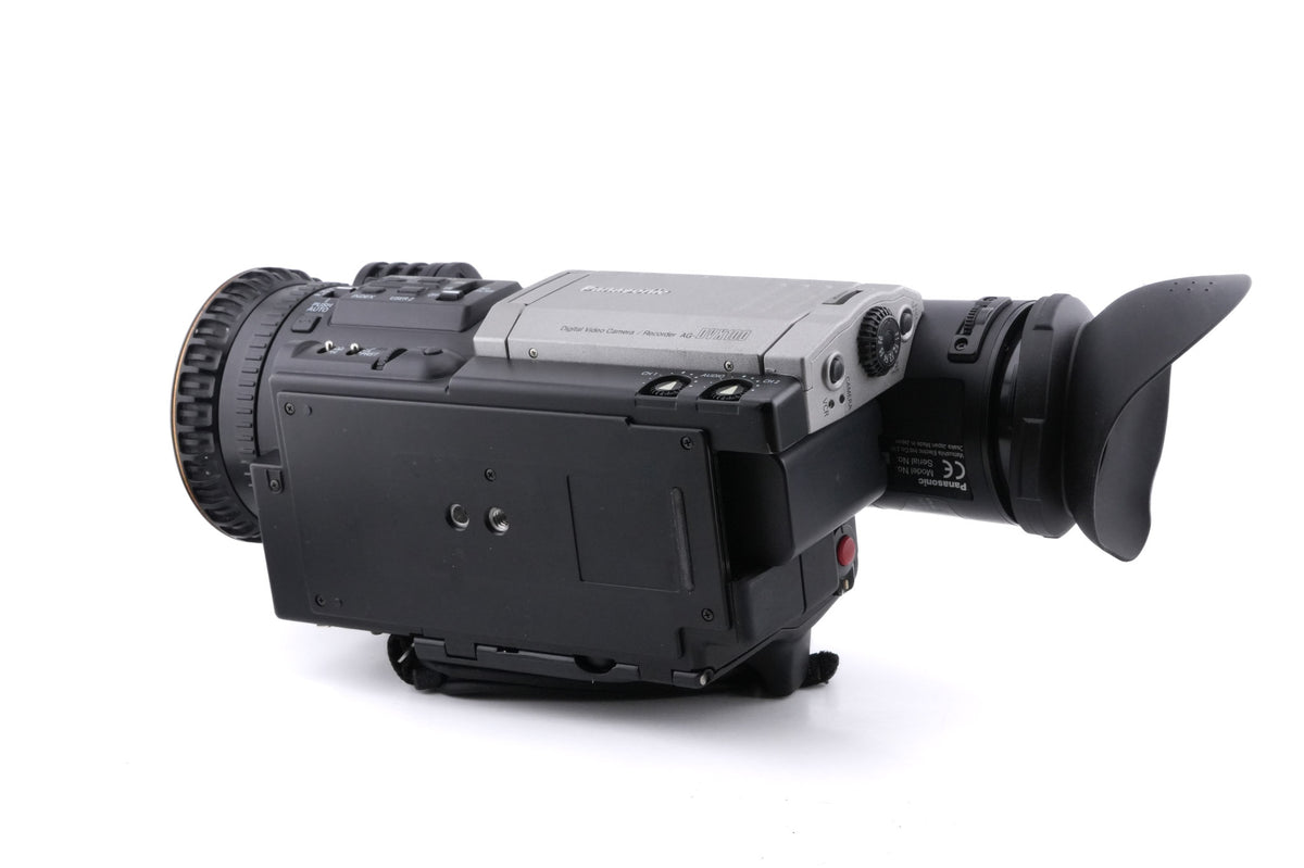 Panasonic AG-DVX100E