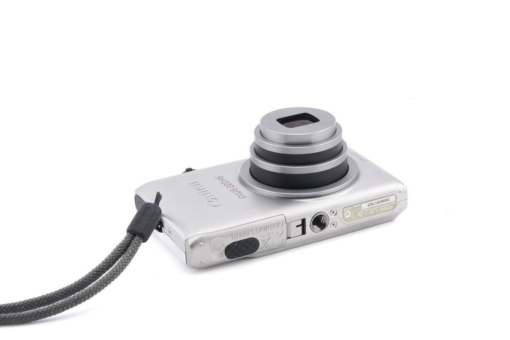 Canon IXUS 220 HS
