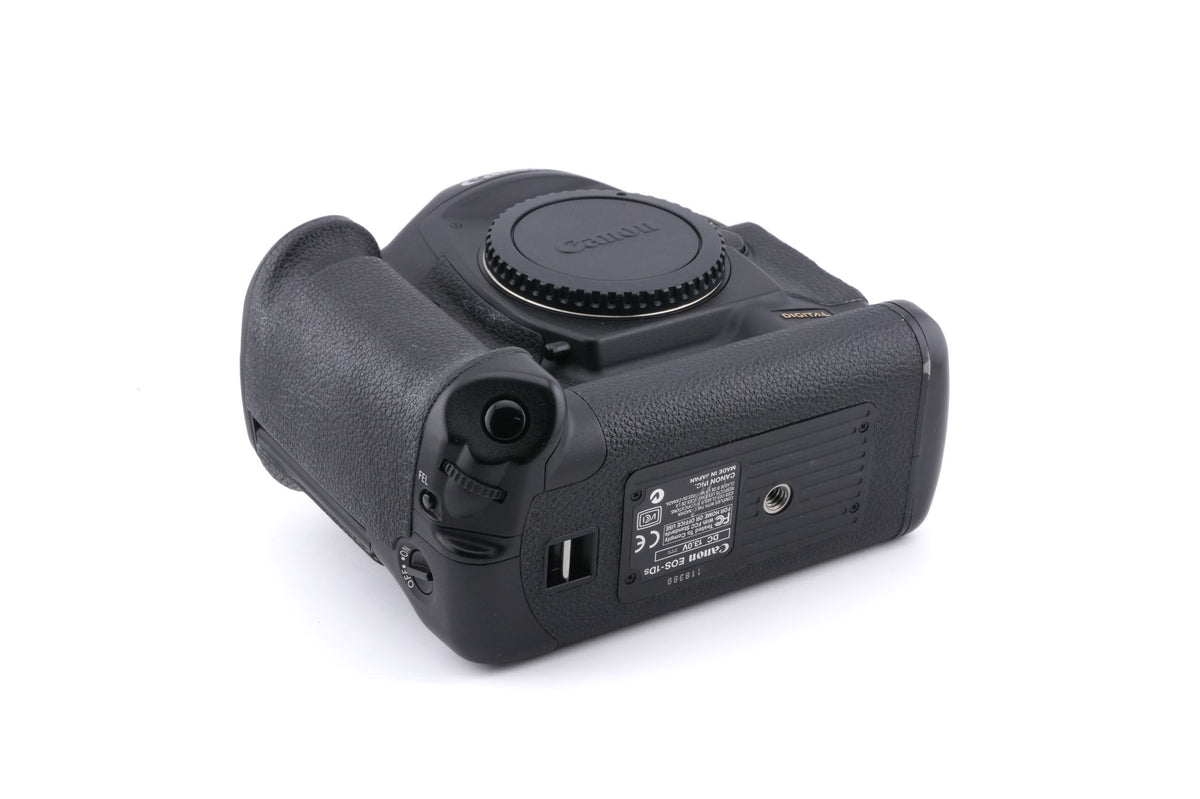 Canon EOS 1DS