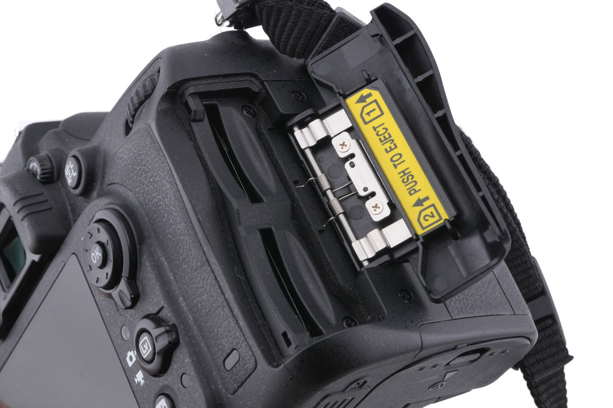 Nikon D600