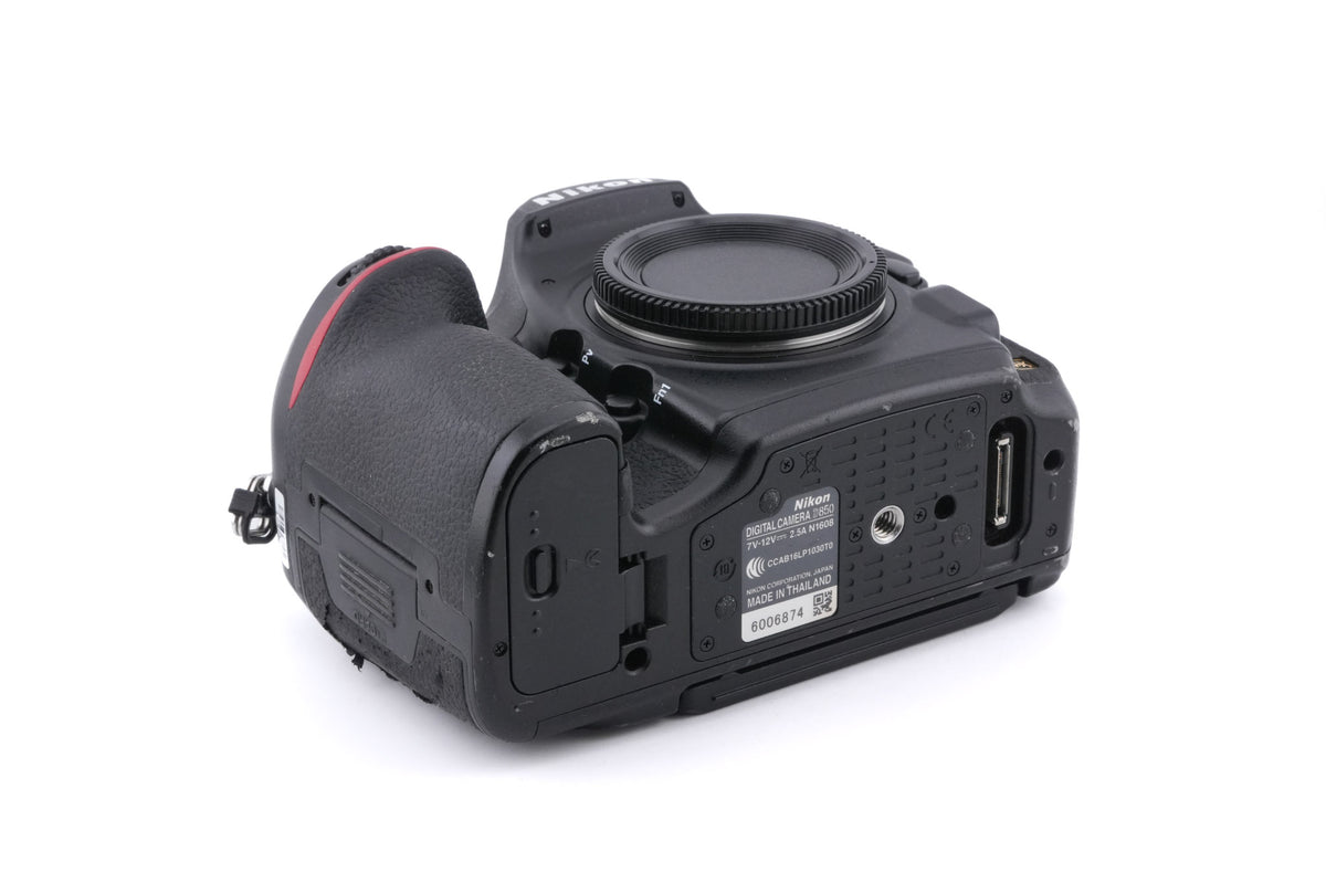 Nikon D850