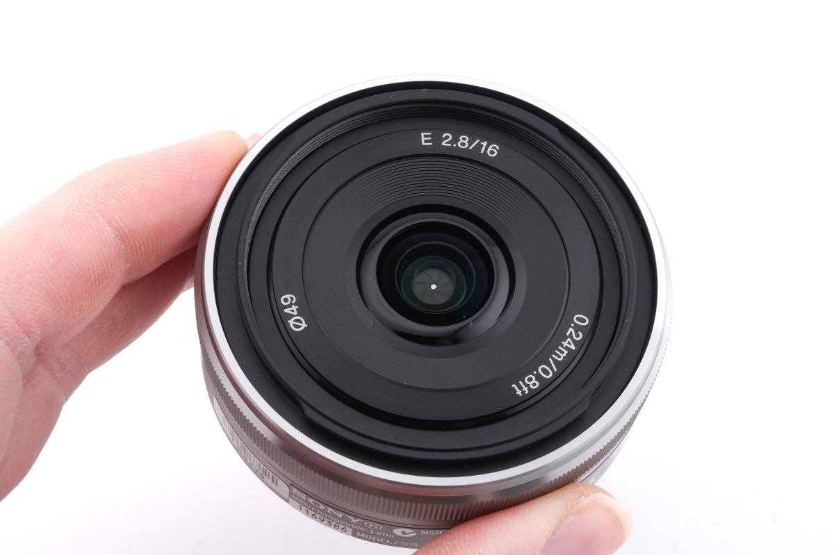 Sony 16mm f2.8 (SEL16F28)