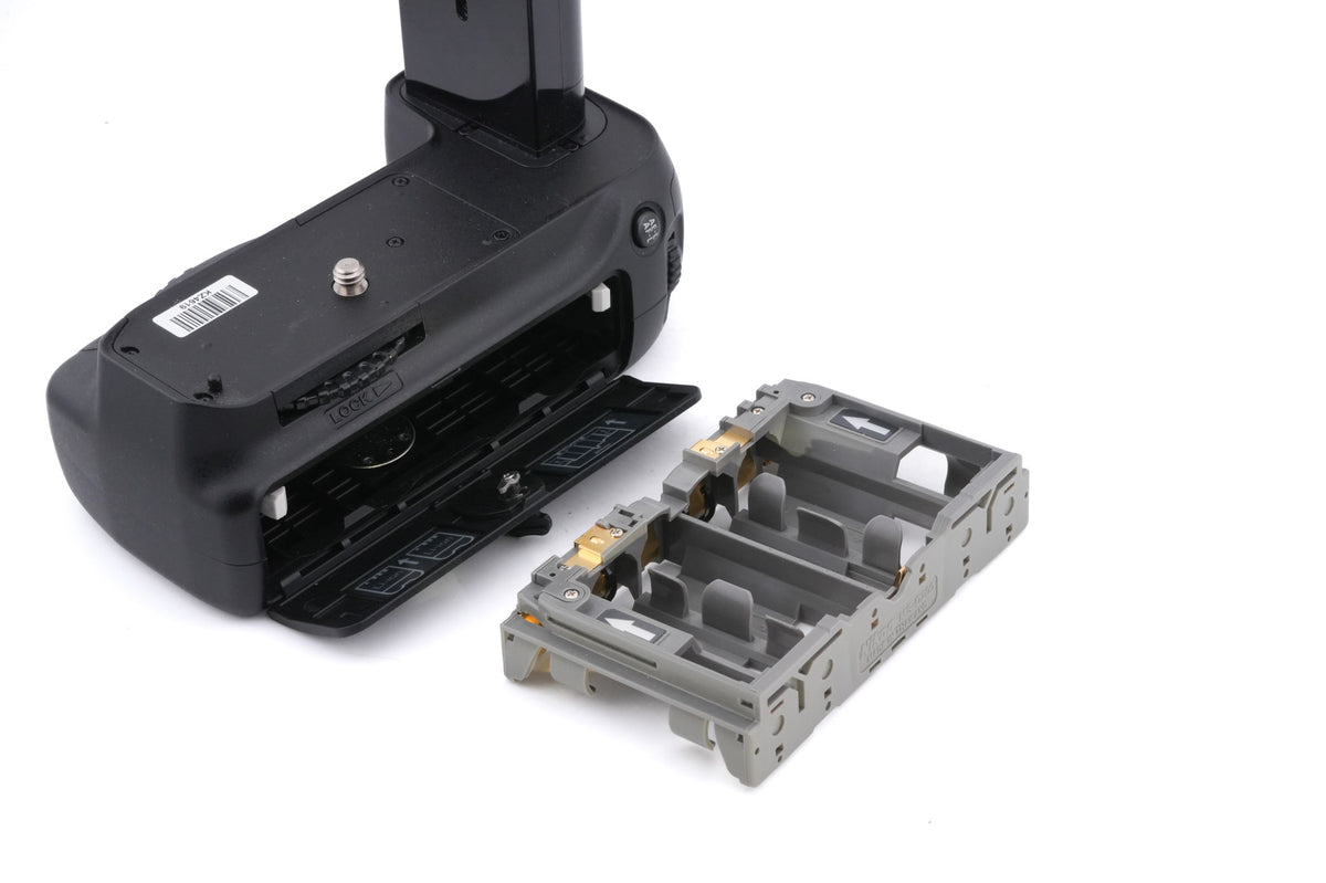 Nikon MB-D80 Multi-Power Battery Pack