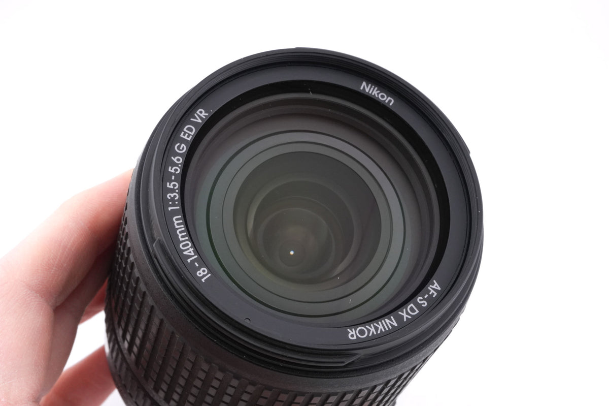 Nikon 18-140mm f3.5-5.6 AF-S Nikkor G ED VR