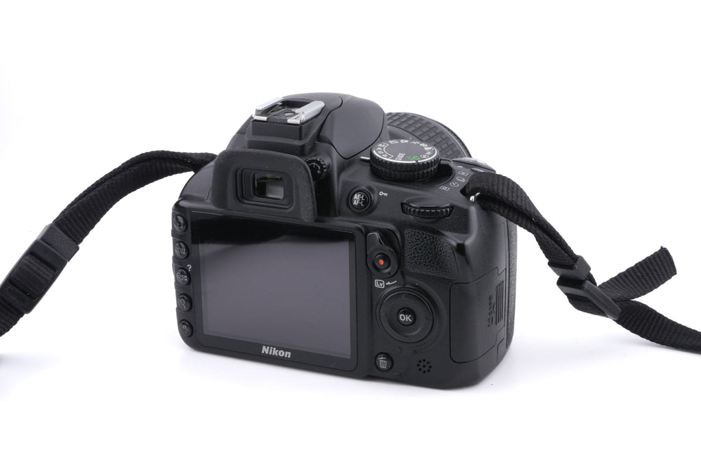 Nikon D3100 + 18-55mm f3.5-5.6 AF-S Nikkor G II ED