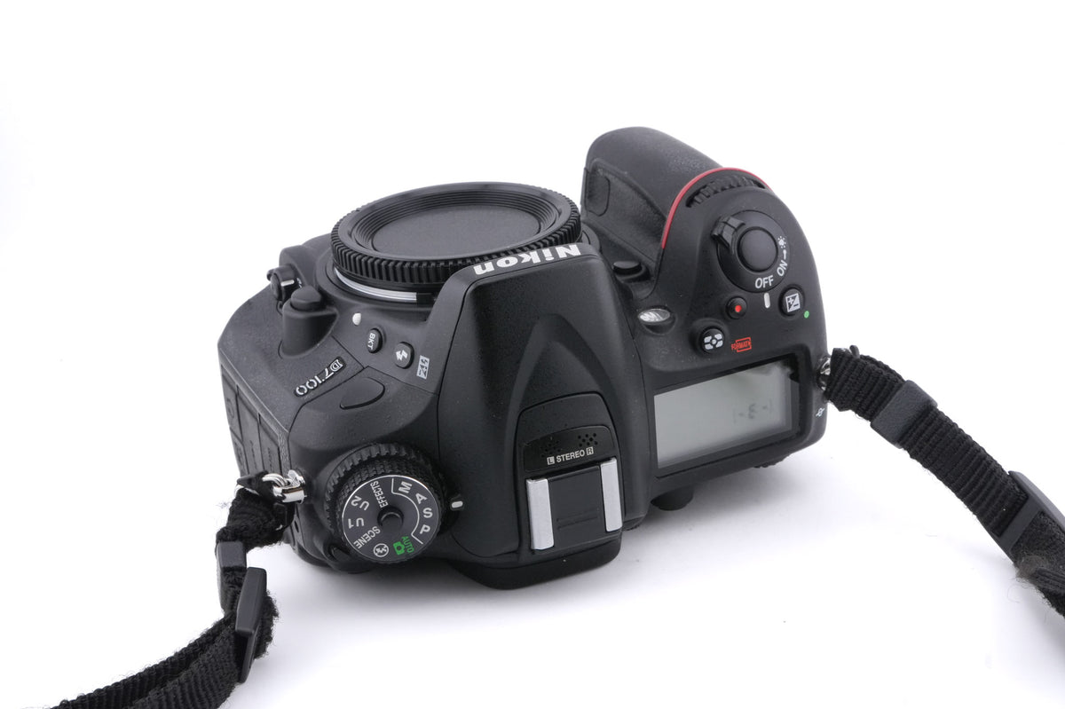 Nikon D7100