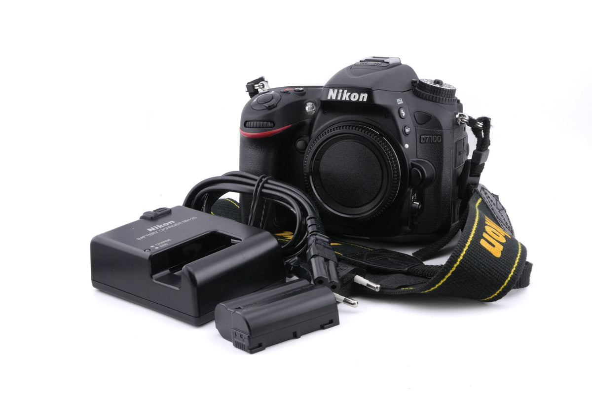 Nikon D7100