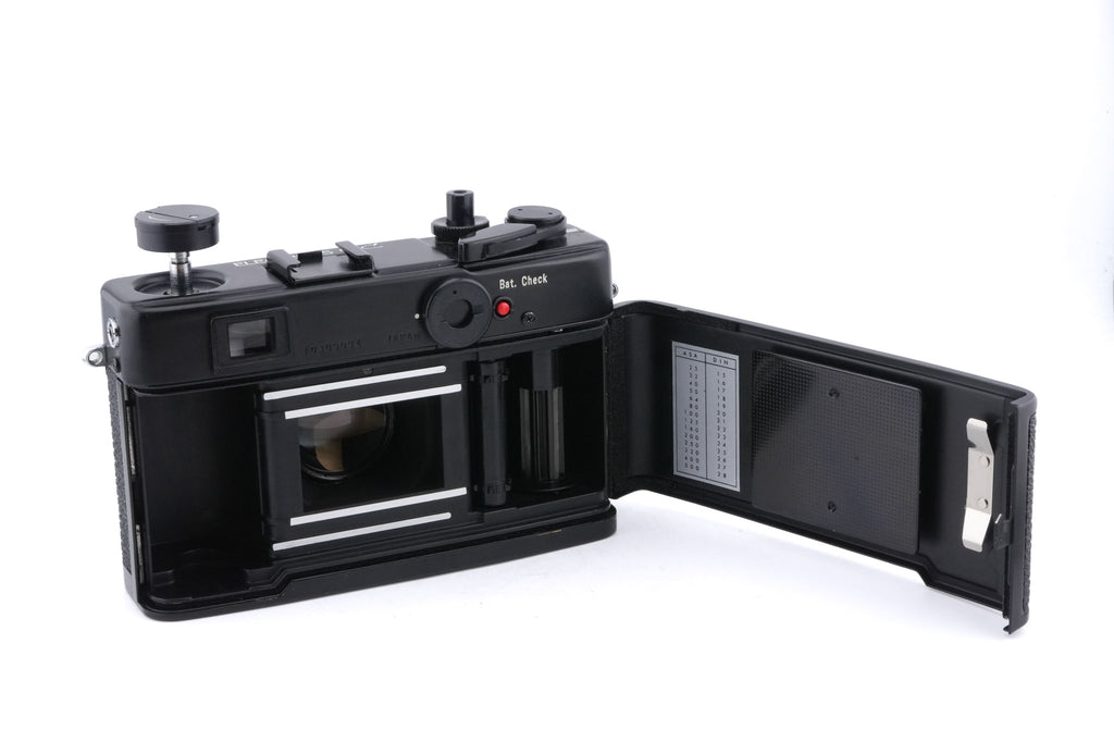 Yashica Electro 35 CC