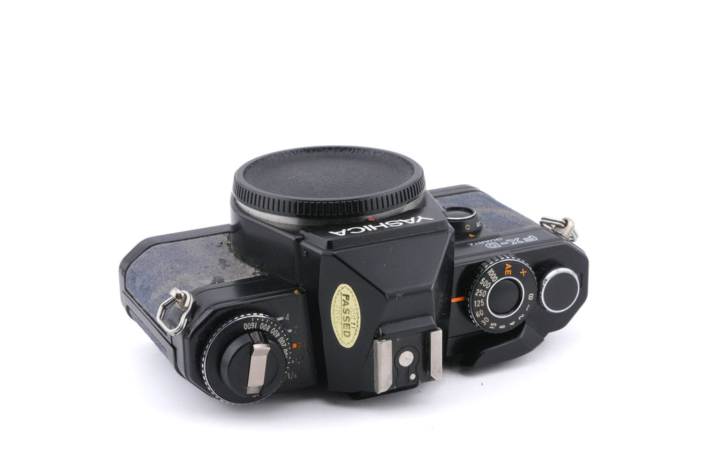 Yashica FX-D Quartz