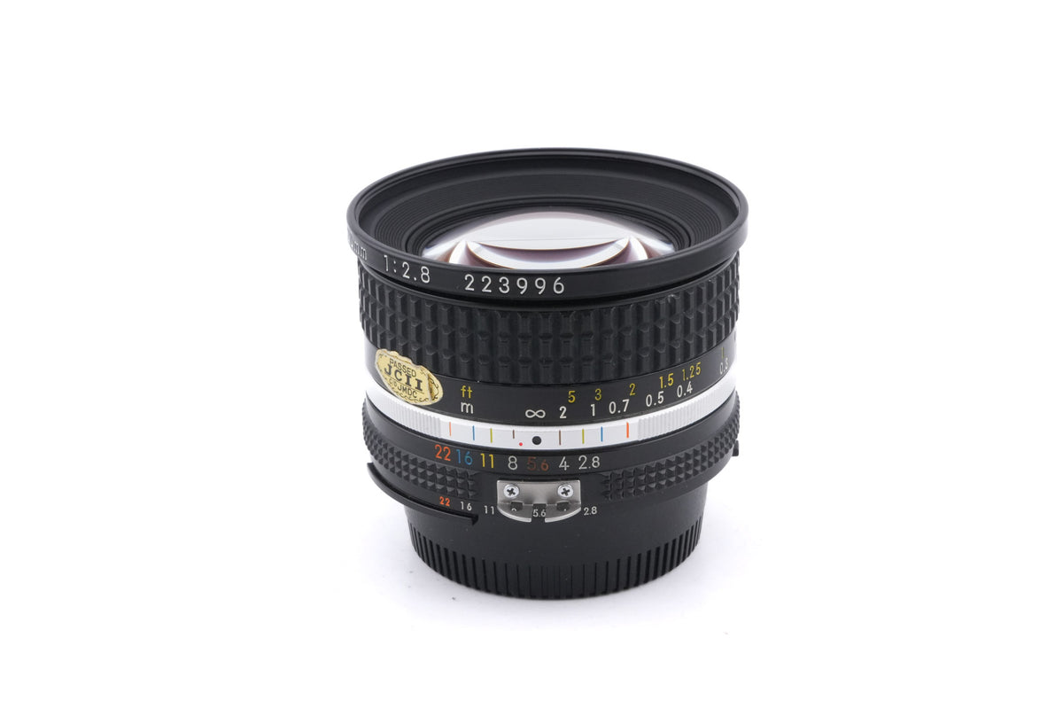 Nikon 20mm f2.8 Nikkor AI-S