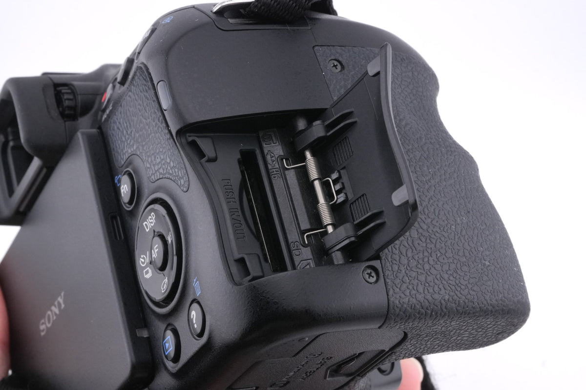 Sony A57
