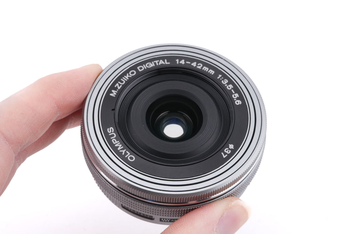 Olympus 14-42mm f3.5-5.6 M.Zuiko Digital EZ ED MSC