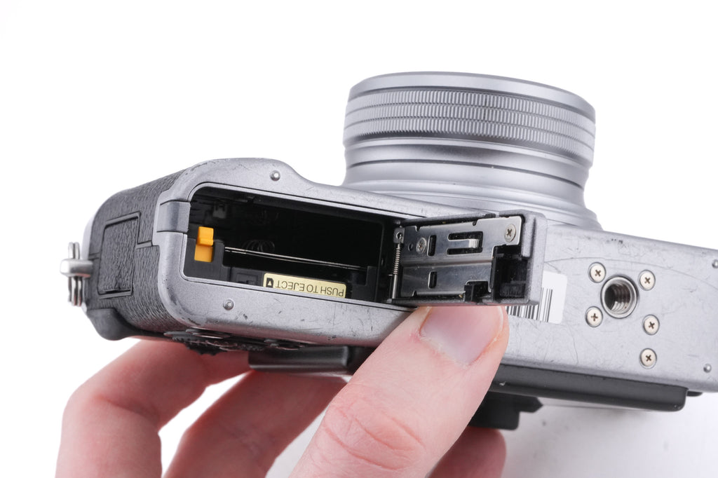 Fujifilm X20