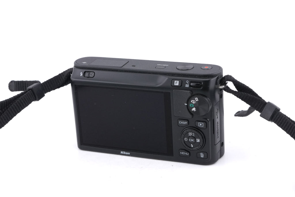 Nikon 1 J1