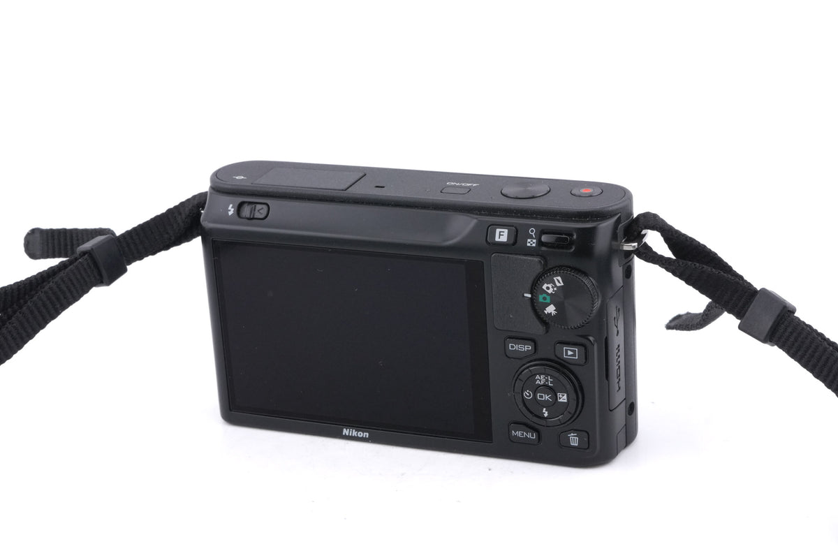 Nikon 1 J1