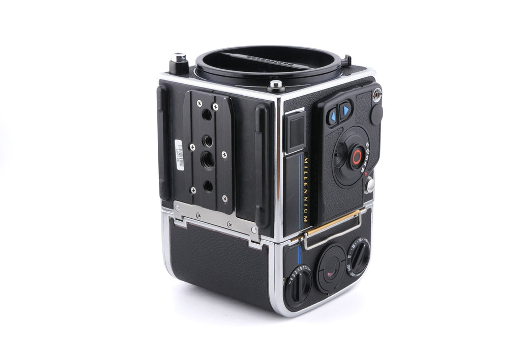 Hasselblad 203FE (Millennium) (Silver, 12041) + E12 Film Magazine (Chrome, 30244) + Waist Level Finder (Silver, 42317) + Acute Matte Grid / Split Image Focusing Screen (42170)