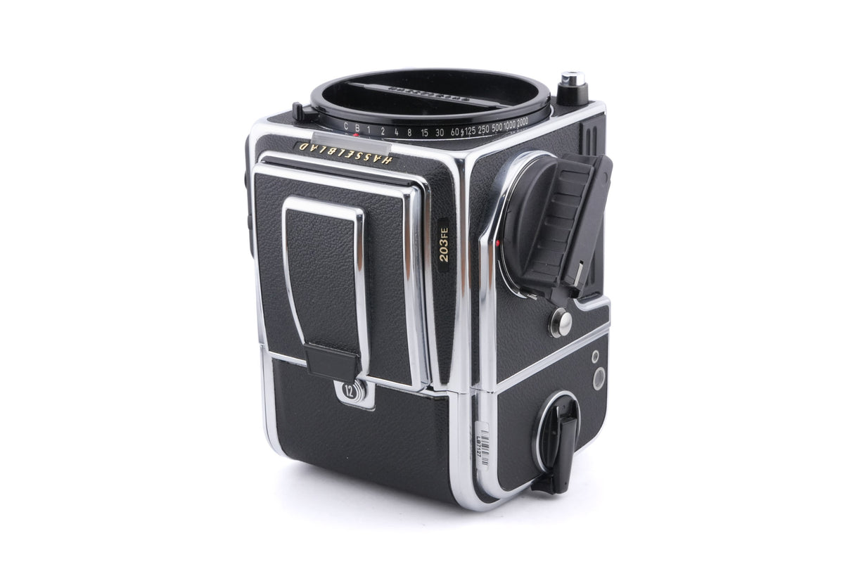 Hasselblad 203FE (Millennium) (Silver, 12041) + E12 Film Magazine (Chrome, 30244) + Waist Level Finder (Silver, 42317) + Acute Matte Grid / Split Image Focusing Screen (42170)