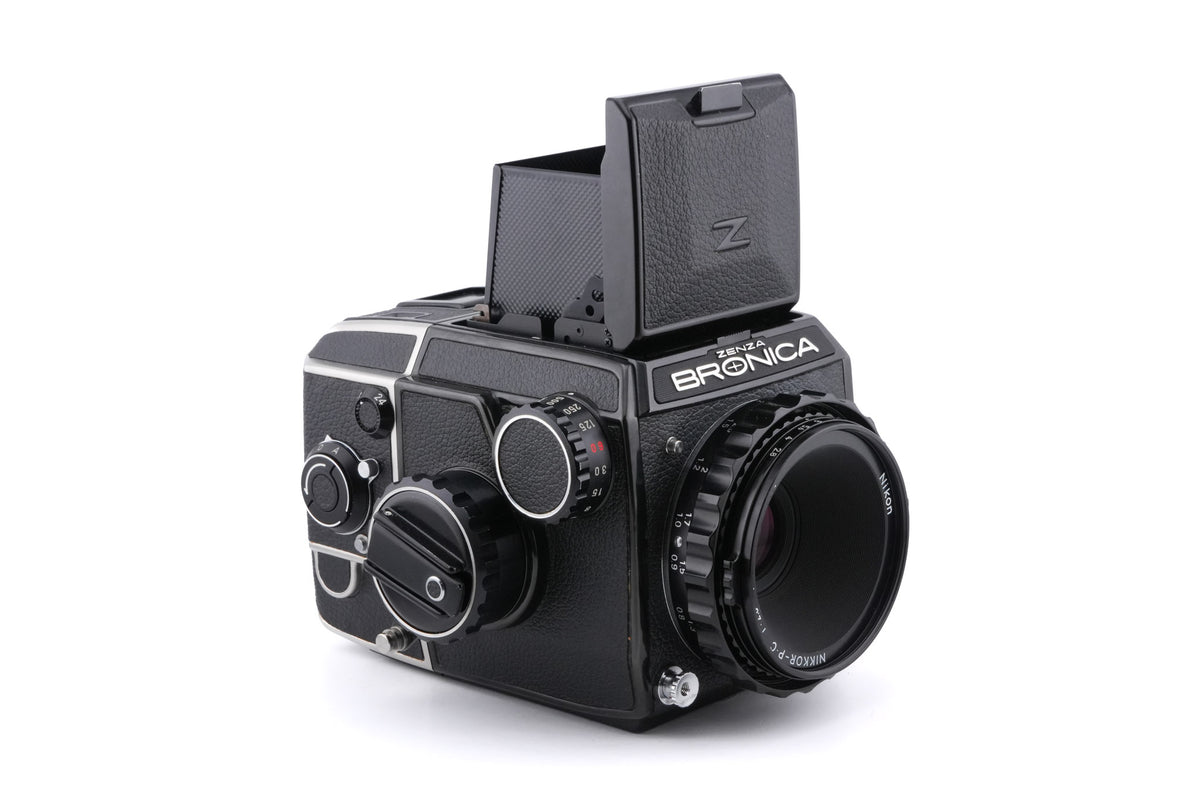 Zenza Bronica EC + 75mm f2.8 Nikkor-P.C + Focusing Unit (75mm / 100mm) + Waist Level Finder (EC) + 120/220 Roll Film Back (EC)