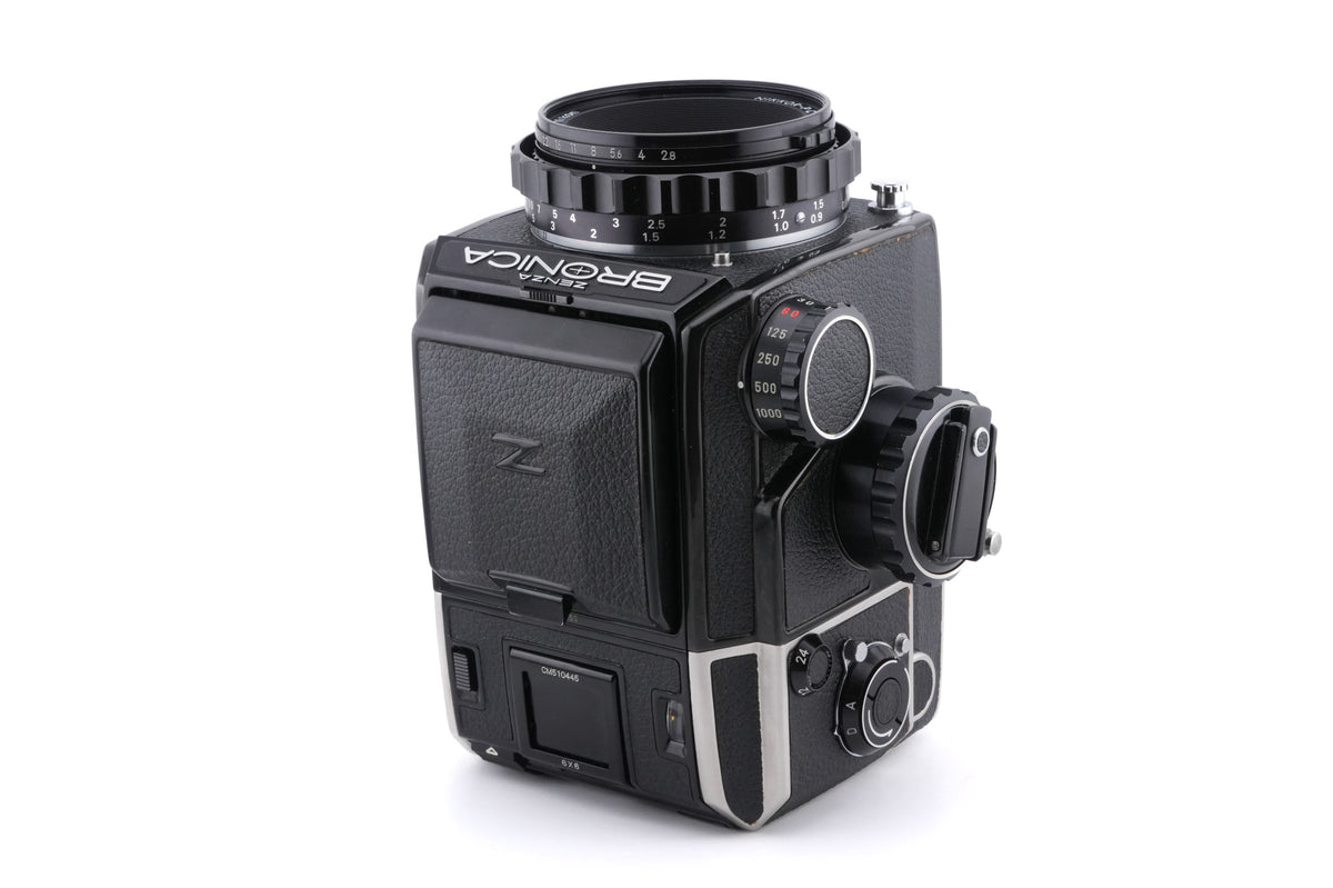 Zenza Bronica EC + 75mm f2.8 Nikkor-P.C + Focusing Unit (75mm / 100mm) + Waist Level Finder (EC) + 120/220 Roll Film Back (EC)