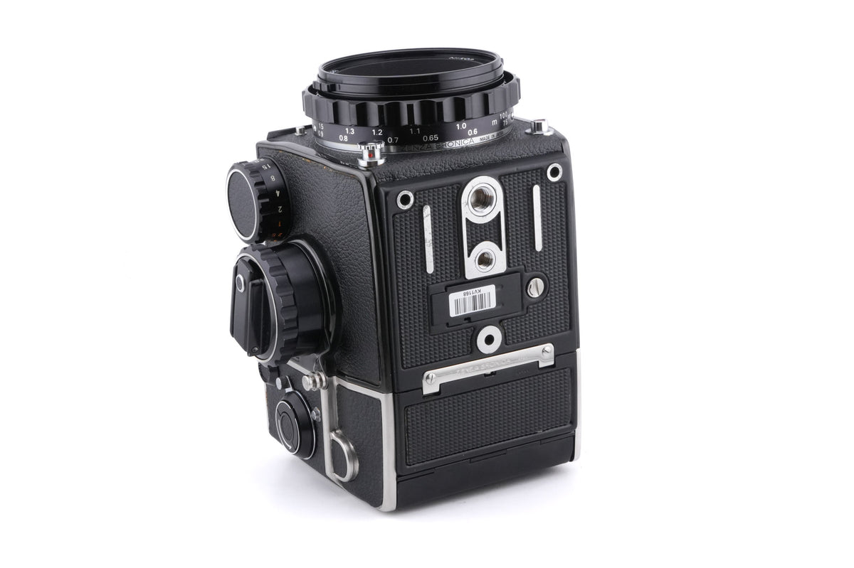 Zenza Bronica EC + 75mm f2.8 Nikkor-P.C + Focusing Unit (75mm / 100mm) + Waist Level Finder (EC) + 120/220 Roll Film Back (EC)