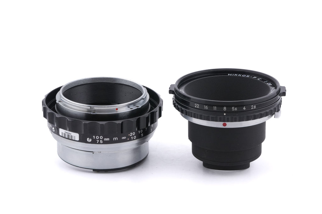 Zenza Bronica EC + 75mm f2.8 Nikkor-P.C + Focusing Unit (75mm / 100mm) + Waist Level Finder (EC) + 120/220 Roll Film Back (EC)