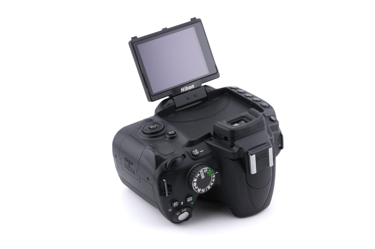 Nikon D5000