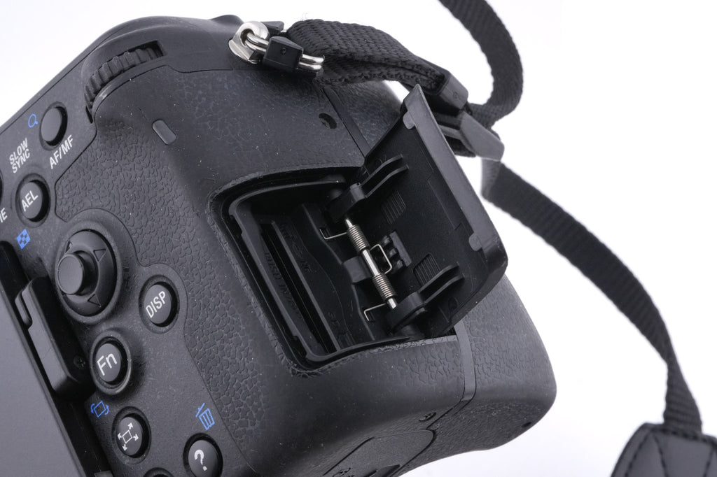 Sony A77
