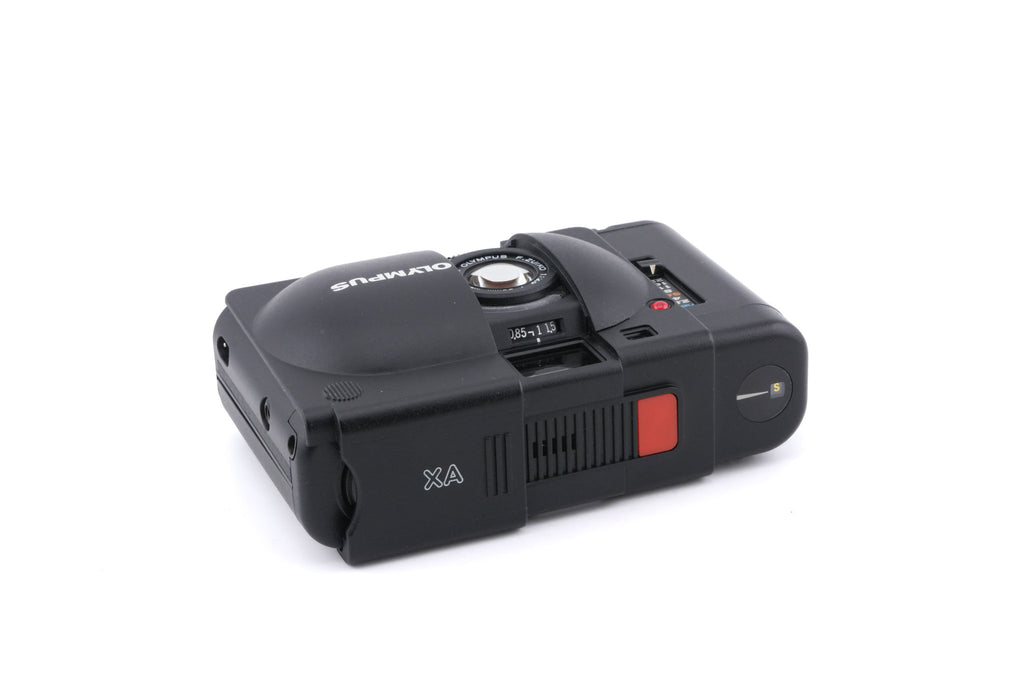 Olympus XA