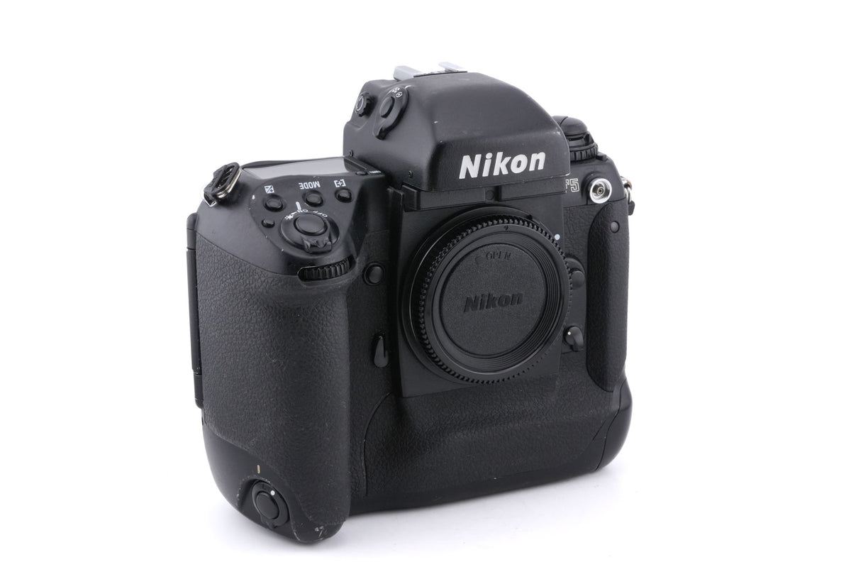 Nikon F5