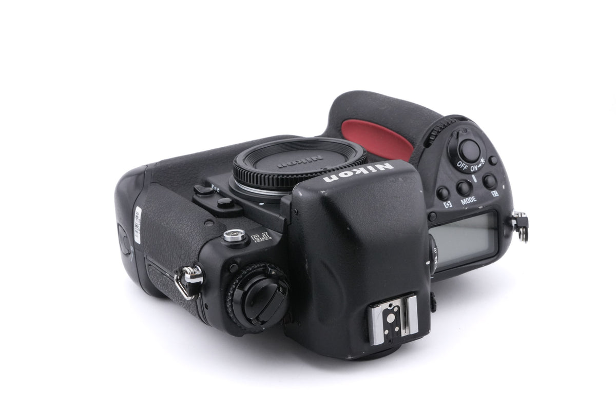 Nikon F5