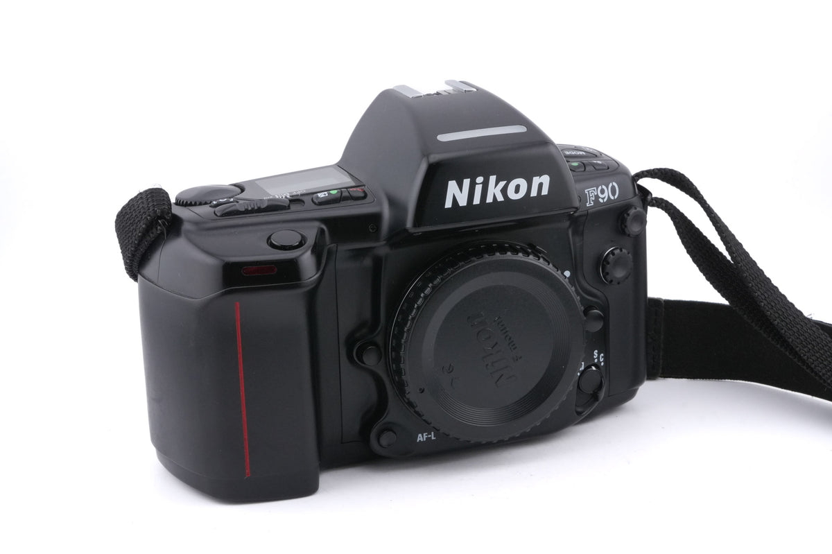 Nikon F90
