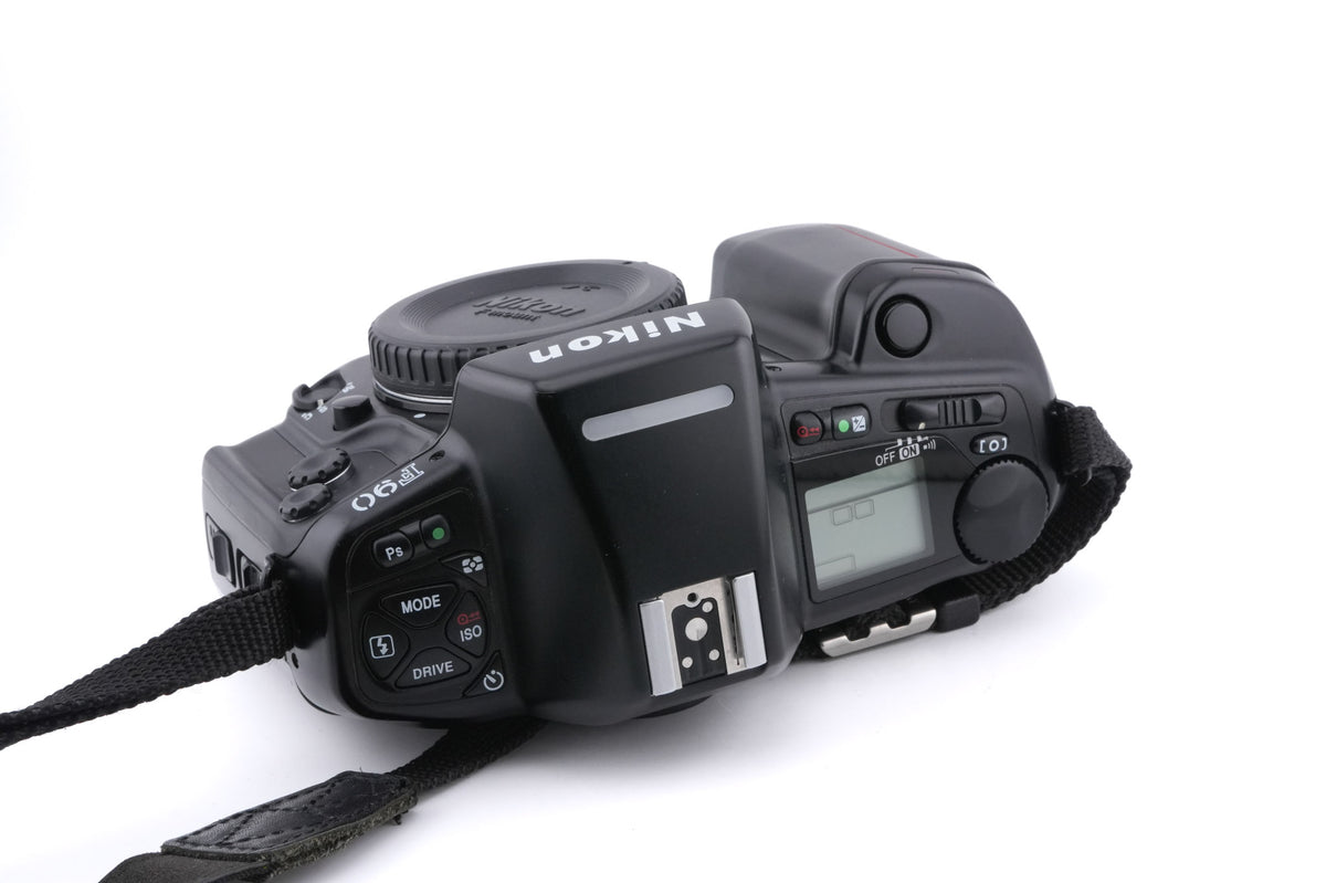 Nikon F90